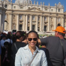 PART ONE OF DAY TWO IN ROME: VATICAN CONSERVATIVE CHIC!