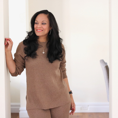 COMFORTABLE KNITTED LOUNGEWEAR SETS + NOMADBASIC